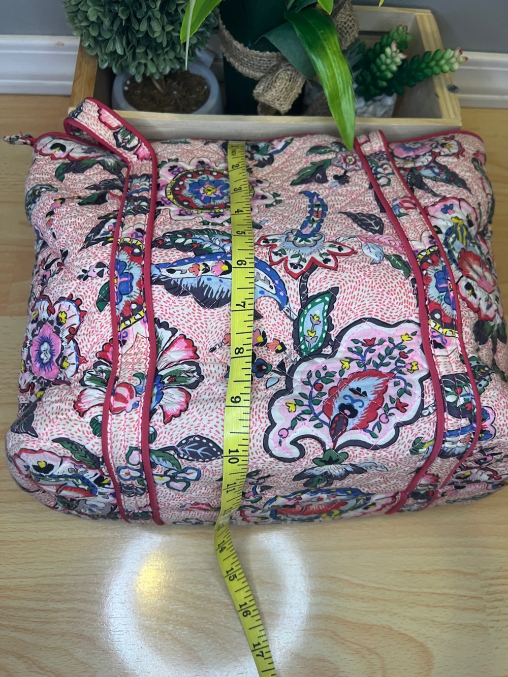 Vera Bradley Pink Tote - Picture 7 of 14